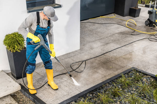 Why Choose Our Certified Pressure Washing Experts for Your Project Needs in Upper Fruitland, NM?